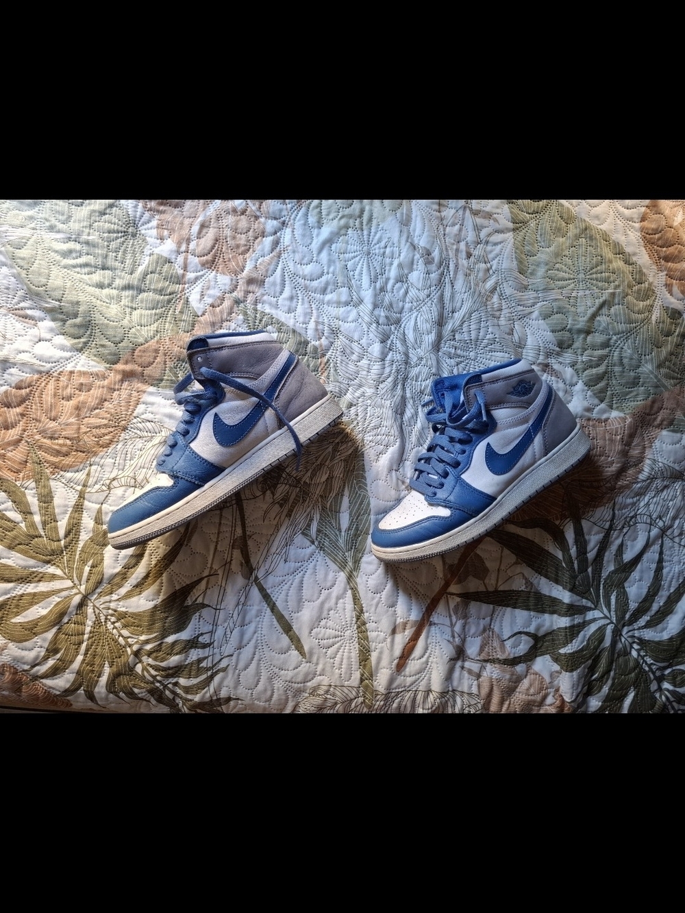 Nike Kids Blue and White High-Top Sneakers with Blue Swoosh